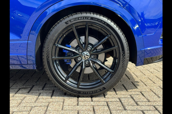 Volkswagen T-Roc 2.0 TSI 4Motion R * Panorama dak * Side assist * Black edition *