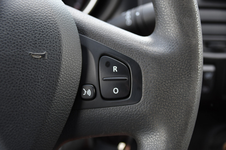 Fiat Talento 2.0 MultiJet L2H1 PB Edition Cruise, Multimedia, Airco, Sensoren, Trekhaak, 145pk, NAVI, Uniek!