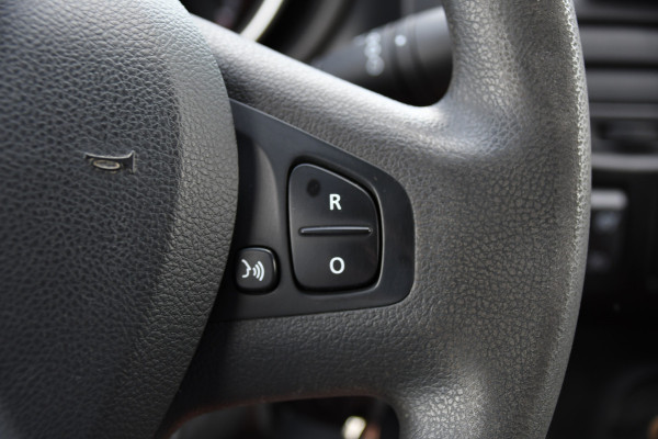 Fiat Talento 2.0 MultiJet L2H1 PB Edition Cruise, Multimedia, Airco, Sensoren, Trekhaak, 145pk, NAVI, Uniek!