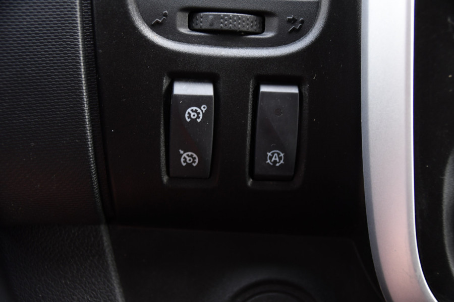 Fiat Talento 2.0 MultiJet L2H1 PB Edition Cruise, Multimedia, Airco, Sensoren, Trekhaak, 145pk, NAVI, Uniek!