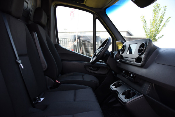 Mercedes-Benz Sprinter 315 1.9 CDI L2H1 RWD PB Edition Camera, Cruise, Carplay, 150pk, Sensoren, Automaat, LED, Multimedia, Airco, Uniek!