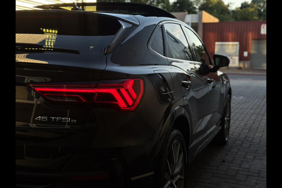 Audi Q3 Sportback 45 TFSI e 3x S-Line Memory | Pano | 360 | Sfeer | ACC | 11/21