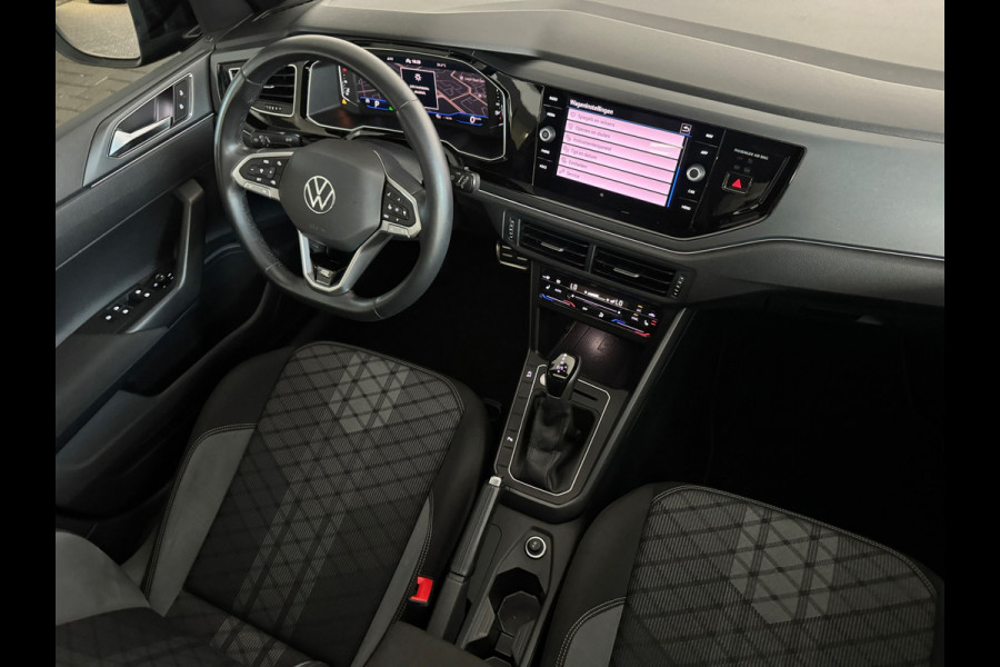 Volkswagen Taigo 1.5 TSI R-Line Pano|Keyless|Beats|Camera