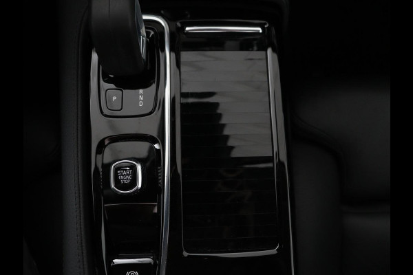 Volvo V90 2.0 T6 Plug In AWD Inscription | SOH 97% | Panoramadak | Head-Up | Leder | Harman/Kardon | 20'' | 360 Camera | Stoelverwarming | Carplay | Full LED | Stuurverwarming | PHEV