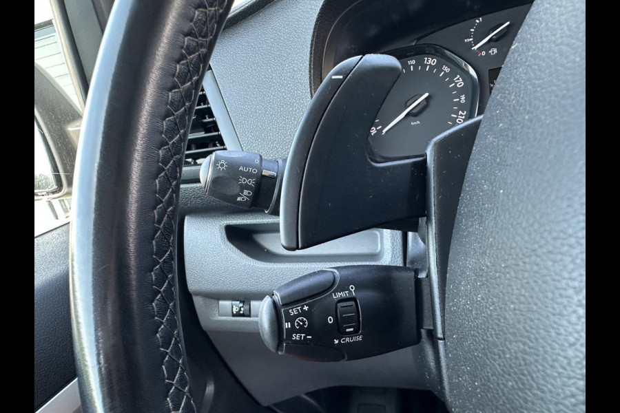 Citroën Jumpy 2.0 BlueHDI 180 PK / AUTOMAAT / L3H1 / DUBBEL CABINE / 2x SCHUIFDEUR / TREKHAAK / CAMERA / BLIND SPOT / ECC / CRUISE / 6 PERSOON
