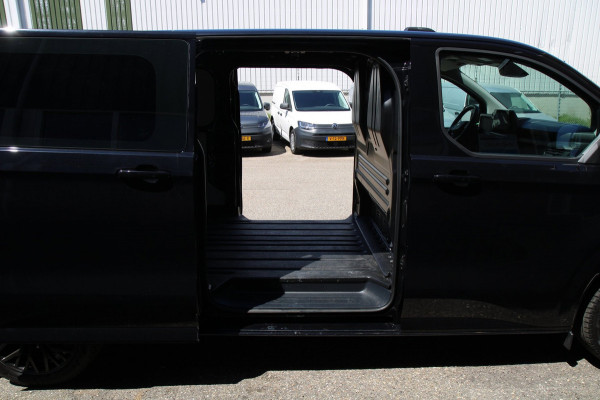 Ford Transit Custom 320 2.0 TDCI 170PK automaat L2H1 Limited / Trekhaak / App Connect /