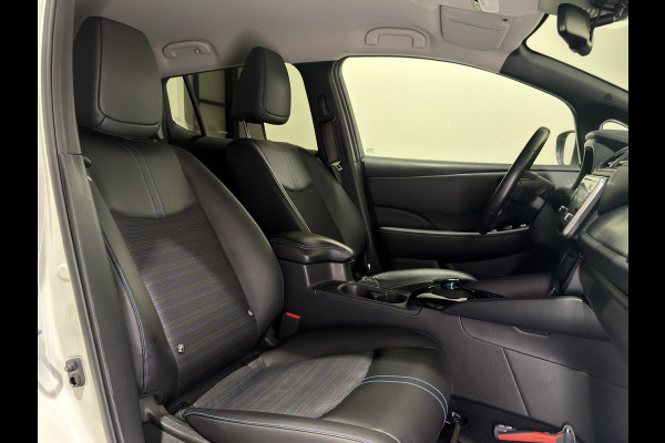 Nissan Leaf Visia 40 kWh | Keyless | Cruise Control Adaptief | Verwarmde stoelen |