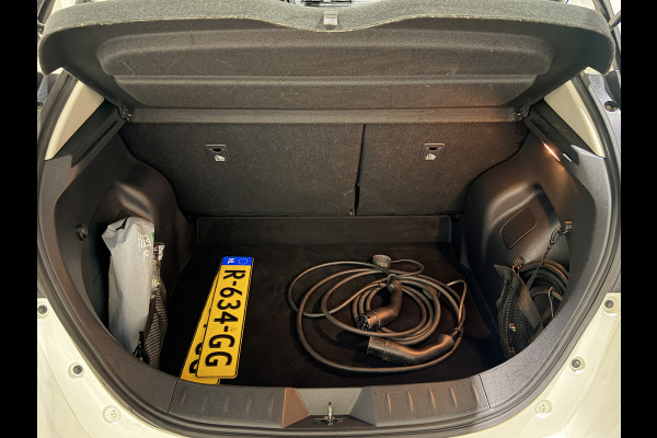 Nissan Leaf Visia 40 kWh | Keyless | Cruise Control Adaptief | Verwarmde stoelen |