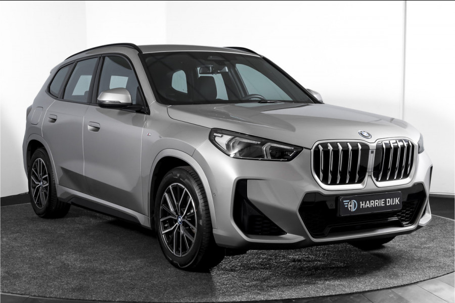BMW X1 xDrive25e 245 PK | M-Sport | Premium Pack | Cruise | Dig. Cockpit | Stoelverw. | PDC | Camera | NAV+App. Connect | ECC | Elek. Klep | LM 18" | 9072