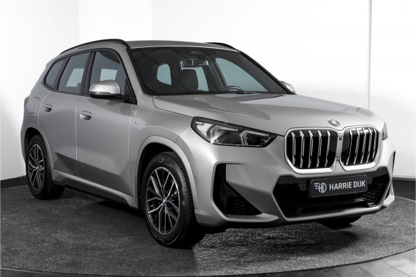 BMW X1 xDrive25e 245 PK | M-Sport | Premium Pack | Cruise | Dig. Cockpit | Stoelverw. | PDC | Camera | NAV+App. Connect | ECC | Elek. Klep | LM 18" | 9072