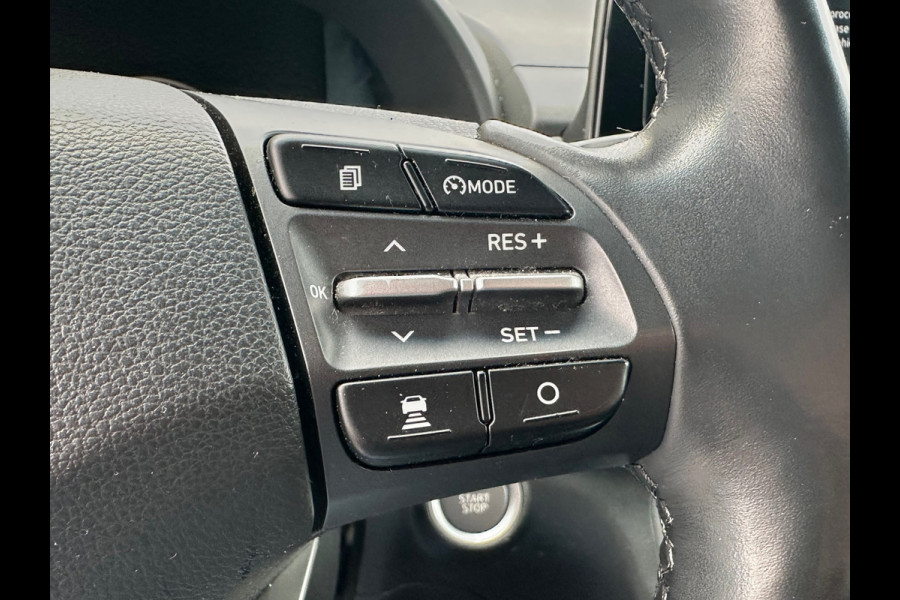 Hyundai Kona EV Premium 64 kWh|Fase 3|Soh100%|Warmtepomp|