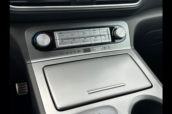 Hyundai Kona EV Premium 64 kWh|Fase 3|Soh100%|Warmtepomp|