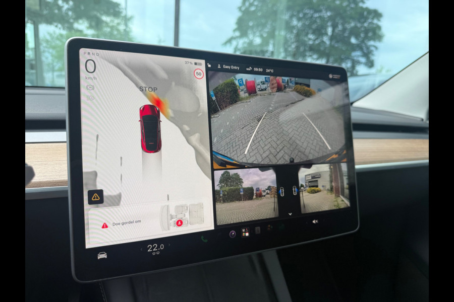Tesla Model Y Long Range AWD 75 kWh - Automaat - Leder - Trekhaak - Org.NL