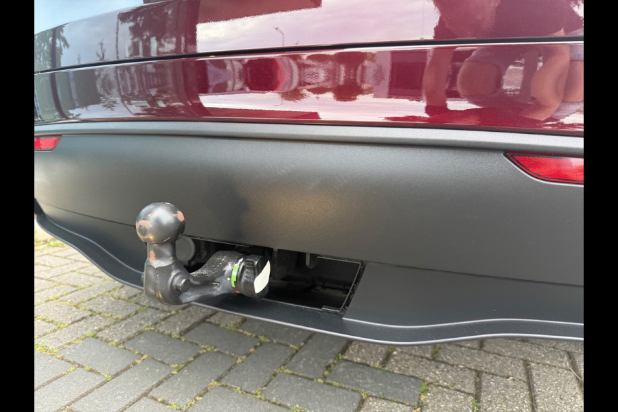 Tesla Model Y Long Range AWD 75 kWh - Automaat - Leder - Trekhaak - Org.NL