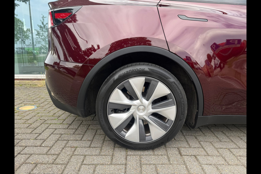 Tesla Model Y Long Range AWD 75 kWh - Automaat - Leder - Trekhaak - Org.NL