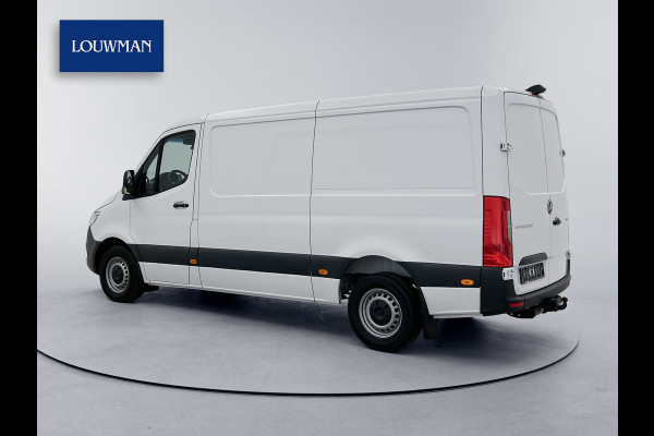 Mercedes-Benz Sprinter 319 1.9 CDI L2 Pro Navigatie Parkeerpakket Trekhaak Betimmering BPM vrij Stoelverwarming