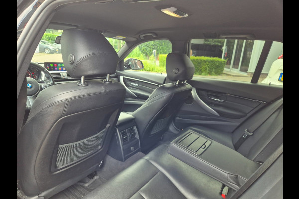 BMW 3 Serie Touring 320i M Sport B48 6WB Apple CarPlay Trekhaak Shadowline GR Navi Touch Angle 320i Corporate Lease High Executive