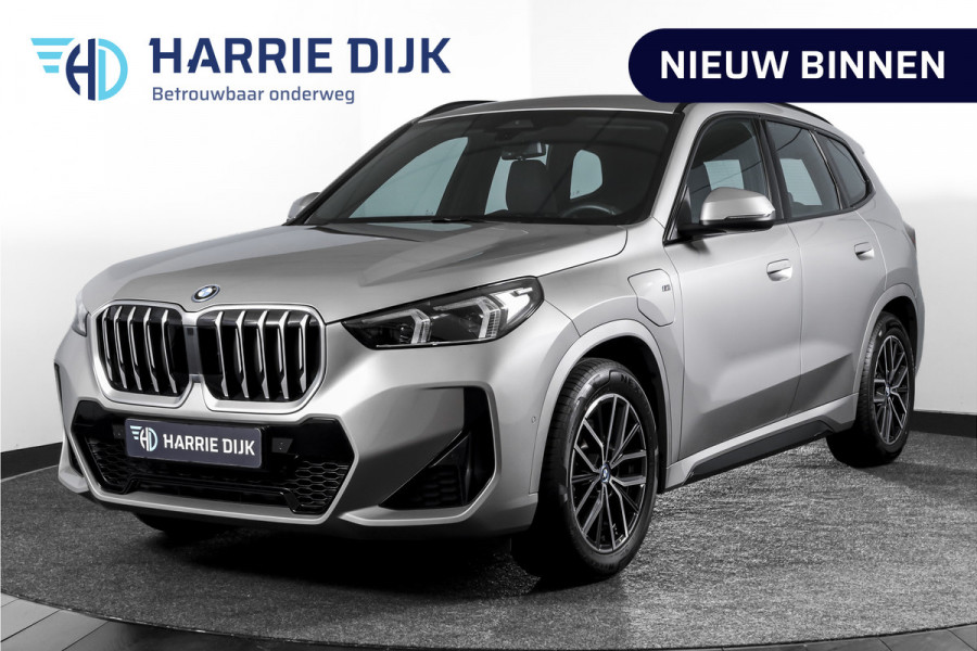 BMW X1 xDrive25e 245 PK | M-Sport | Premium Pack | Cruise | Dig. Cockpit | Stoelverw. | PDC | Camera | NAV+App. Connect | ECC | Elek. Klep | LM 18" | 9072