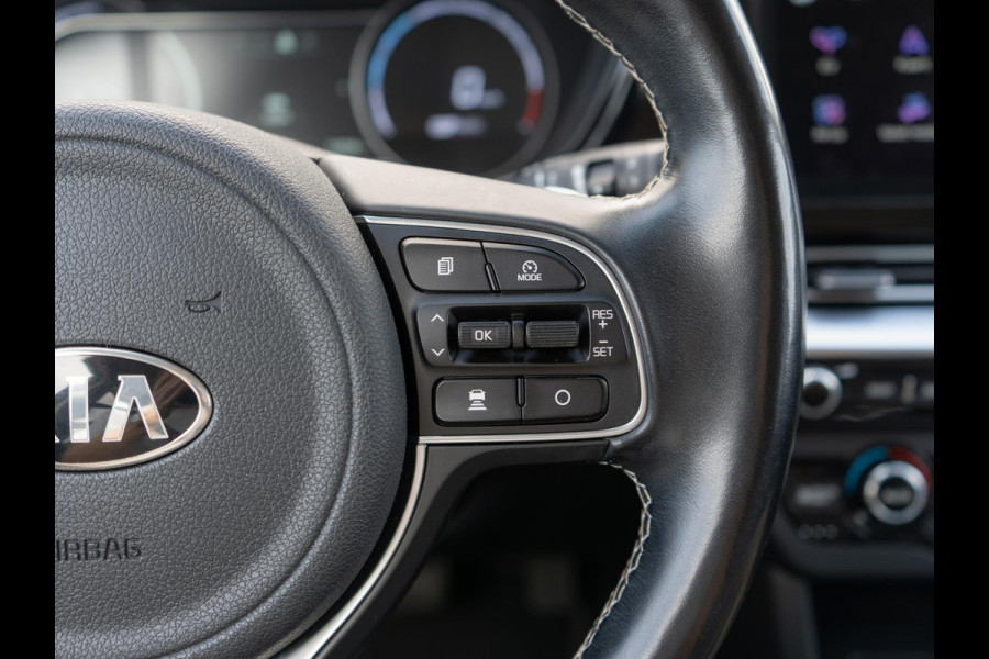 Kia e-Niro DynamicPlusLine 64 kWh | Stoel en stuurverwarming | Navi | PDC | Climne control |