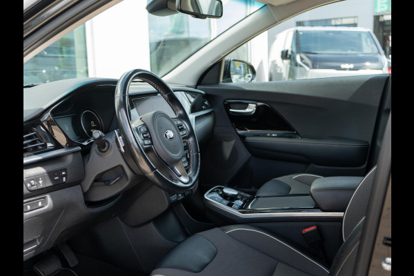 Kia e-Niro DynamicPlusLine 64 kWh | Stoel en stuurverwarming | Navi | PDC | Climne control |