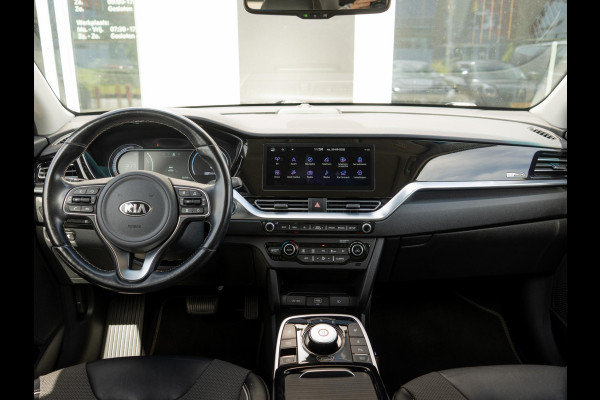 Kia e-Niro DynamicPlusLine 64 kWh | Stoel en stuurverwarming | Navi | PDC | Climne control |