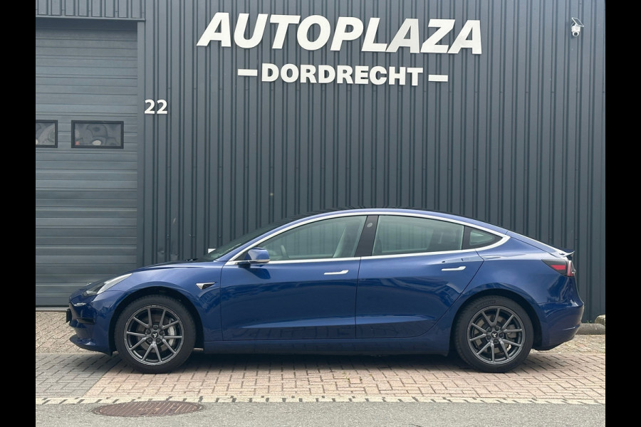 Tesla Model 3 Standard RWD Plus 60 kWh