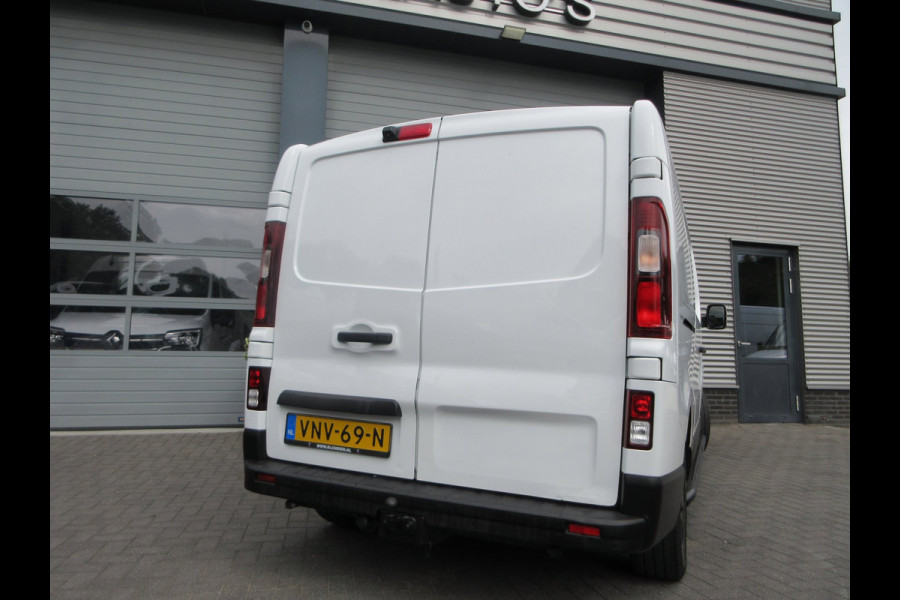 Fiat Talento 2.0 MultiJet L2, Automaat, 146pk, Airco, Camera, 3-Zits, Trekhaak.