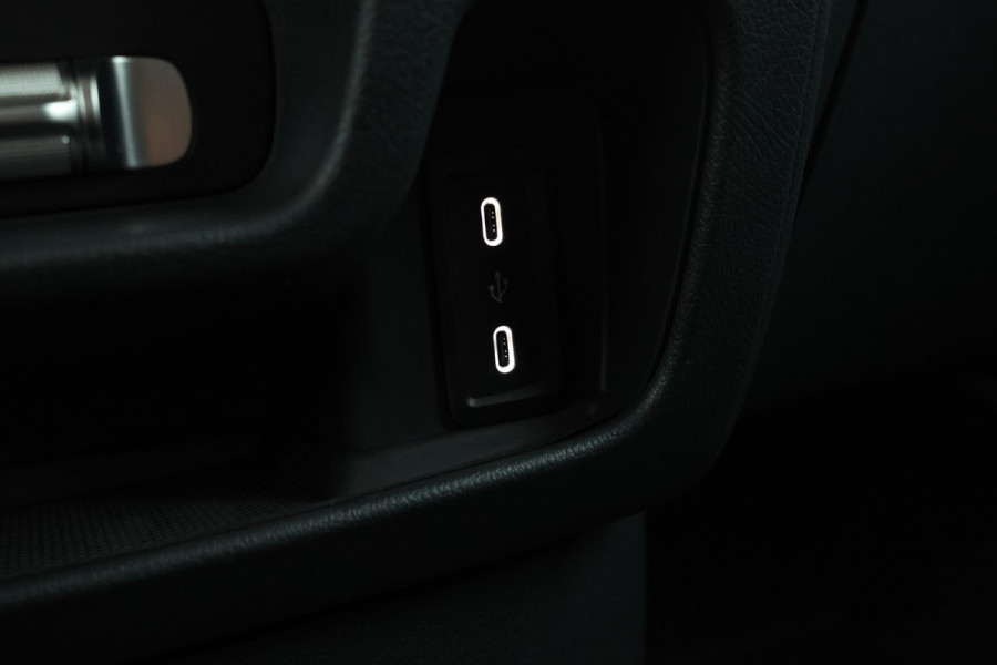 Mercedes-Benz eVito eVito 112 L2 60 kWh Direct leverbaar!