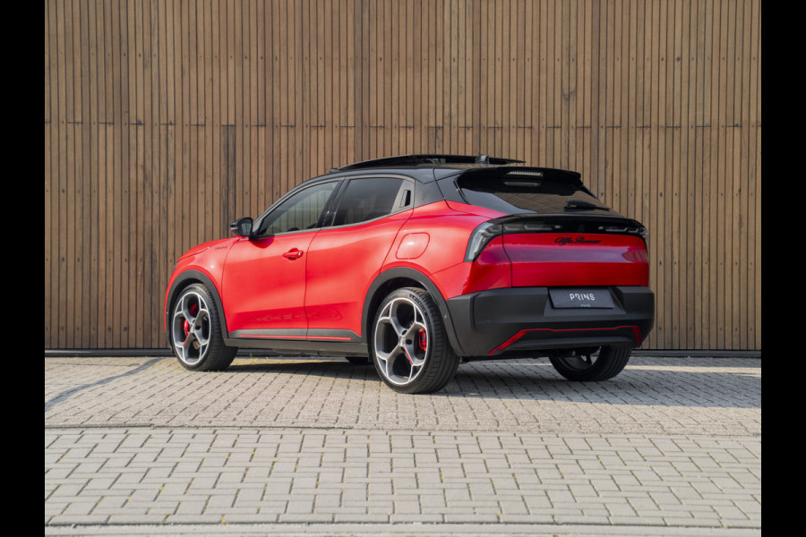 Alfa Romeo junior Elettrica Veloce 54 kWh | Techno Pack | Sport Pack | Pano-dak