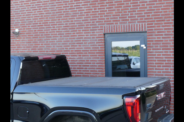 GMC Sierra 6.2 V8 AT4 LED/Leer/Camera 3500KG Trekgewicht