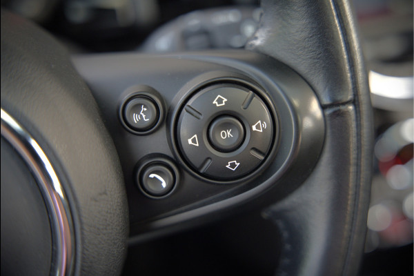 MINI Mini 1.5 Cooper Pepper | Panoramadak | Cruise Control | Apple Carplay | Navigatie | Climate Control | NAP | Dealer Onderhouden | Keyless | Automaat