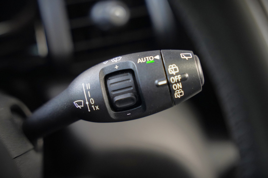 MINI Mini 1.5 Cooper Pepper | Panoramadak | Cruise Control | Apple Carplay | Navigatie | Climate Control | NAP | Dealer Onderhouden | Keyless | Automaat