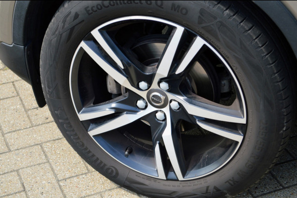 Volvo XC40 2.0 D3 R-Design