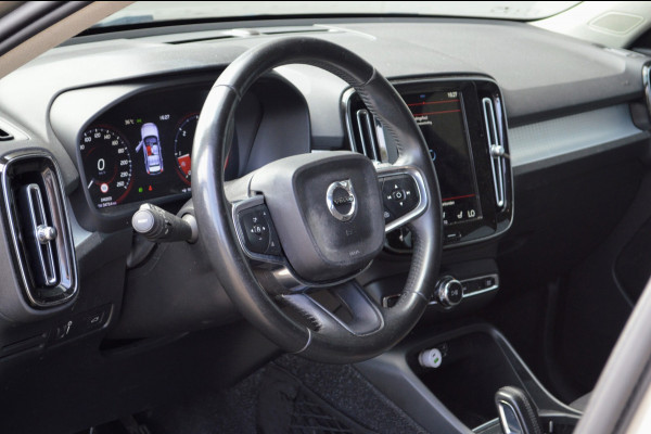 Volvo XC40 2.0 D3 R-Design