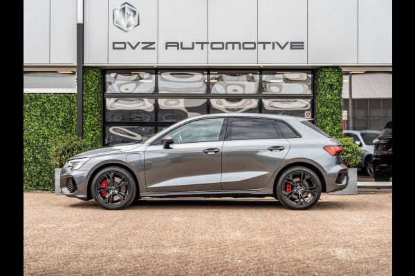 Audi A3 Sportback 45 TFSIe 245PK S edition Competition | Black Optik | ACC | Carplay |