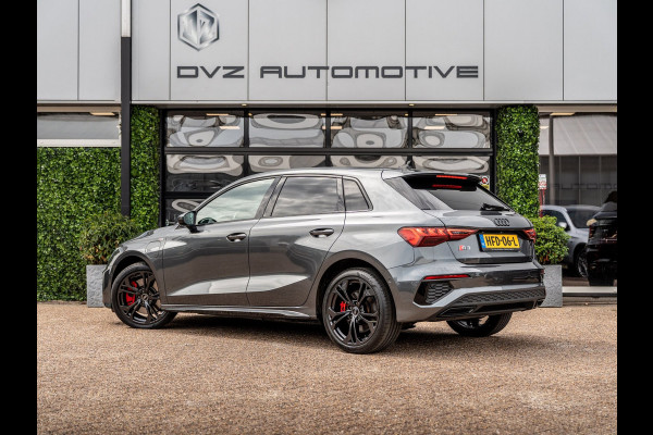 Audi A3 Sportback 45 TFSIe 245PK S edition Competition | Black Optik | ACC | Carplay |