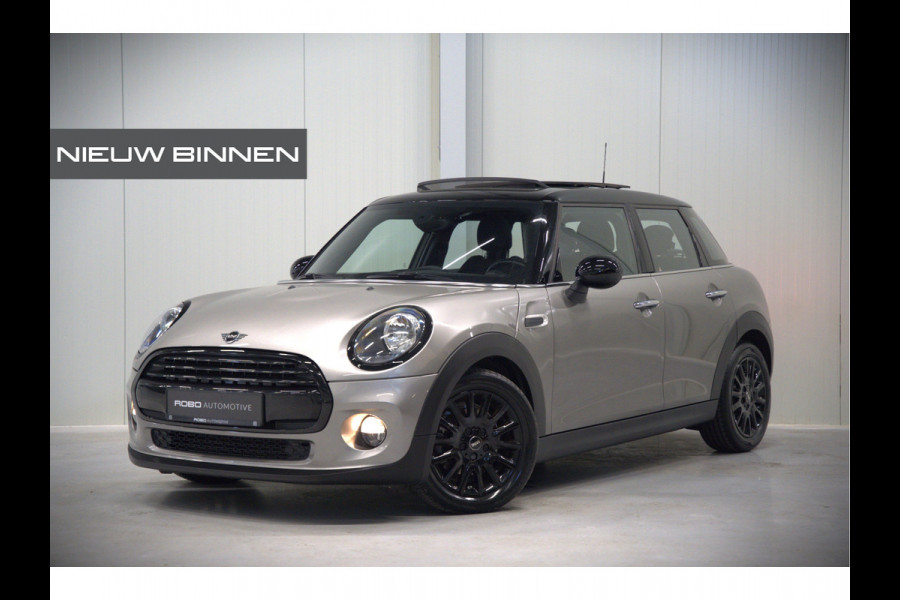 MINI Mini 1.5 Cooper Pepper | Panoramadak | Cruise Control | Apple Carplay | Navigatie | Climate Control | NAP | Dealer Onderhouden | Keyless | Automaat