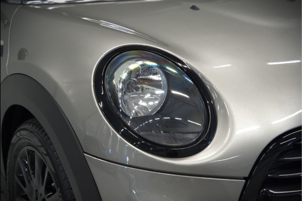 MINI Mini 1.5 Cooper Pepper | Panoramadak | Cruise Control | Apple Carplay | Navigatie | Climate Control | NAP | Dealer Onderhouden | Keyless | Automaat