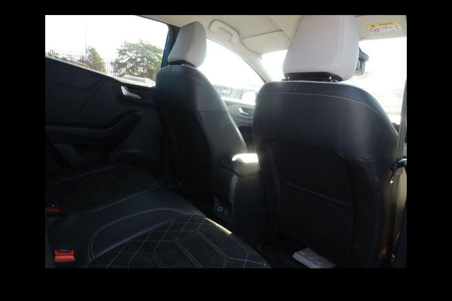 Ford Puma Gen-E Premium 44 kWh 168pk | Driver Assistance Pack | Winterpack | All Weather Banden