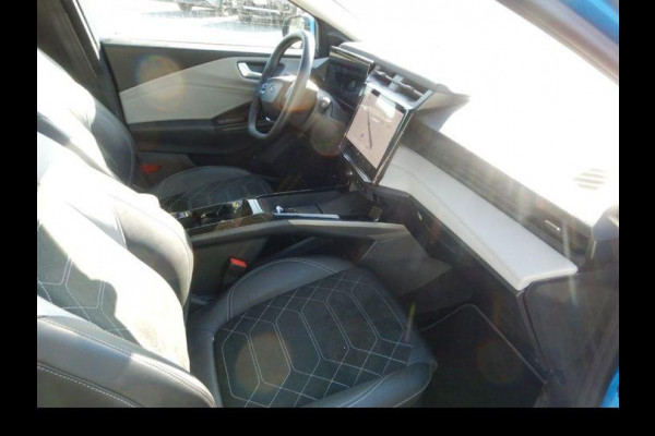 Ford Puma Gen-E Premium 44 kWh 168pk | Driver Assistance Pack | Winterpack | All Weather Banden
