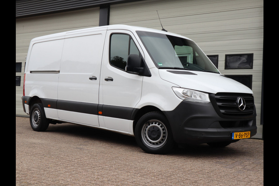 Mercedes-Benz Sprinter 315 CDI Euro 6 - L2H1 - Trekhaak - MBUX - Cruise