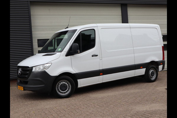Mercedes-Benz Sprinter 315 CDI Euro 6 - L2H1 - Trekhaak - MBUX - Cruise
