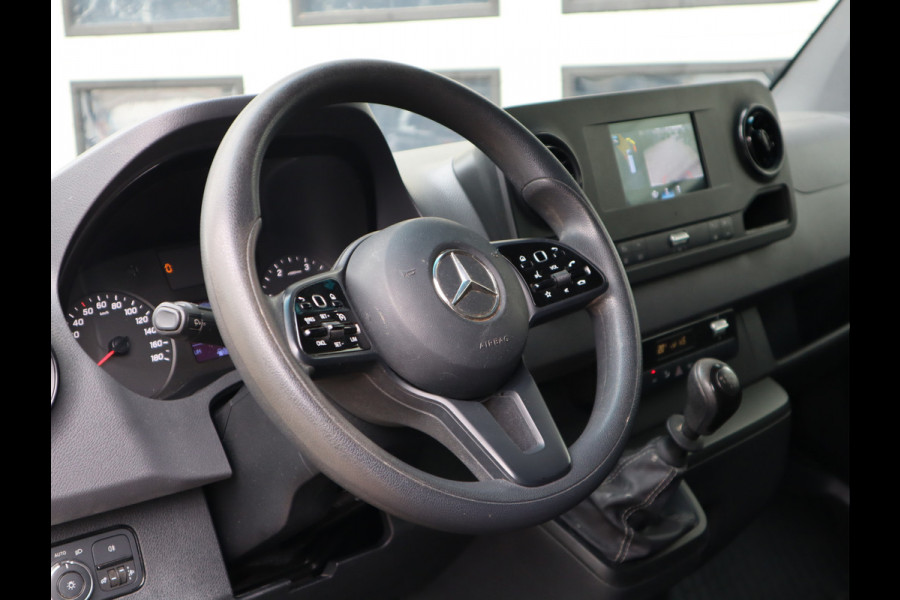 Mercedes-Benz Sprinter 315 CDI Euro 6 - L2H1 - Trekhaak - MBUX - Cruise