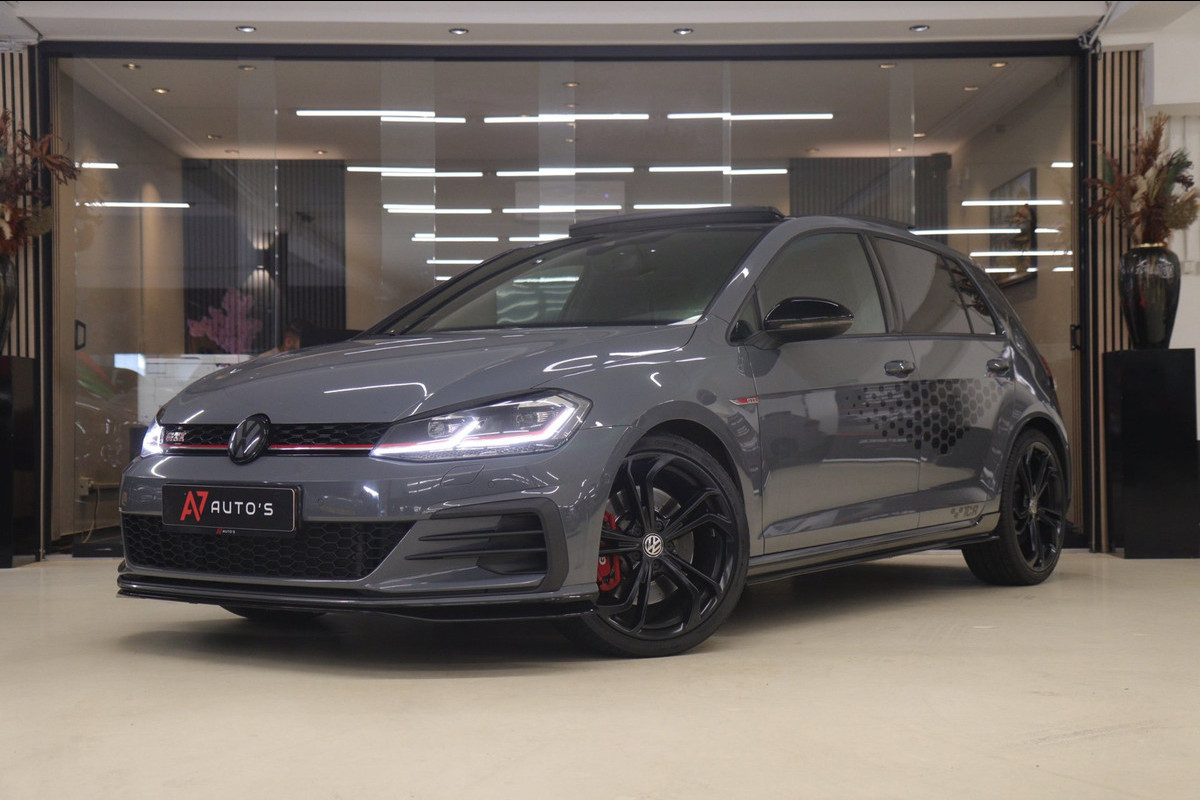 Volkswagen Golf 2.0 TSI GTI TCR /PANO/CARPLAY/CAM/KEYLESS/ACC/DCC/VOL