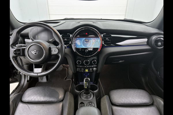 MINI Cooper SE Electric Yours 33 kWh (Dealer OnderH, Carplay, Navi Prof, Leder, Head-up, Parkeersensoren, Etc)