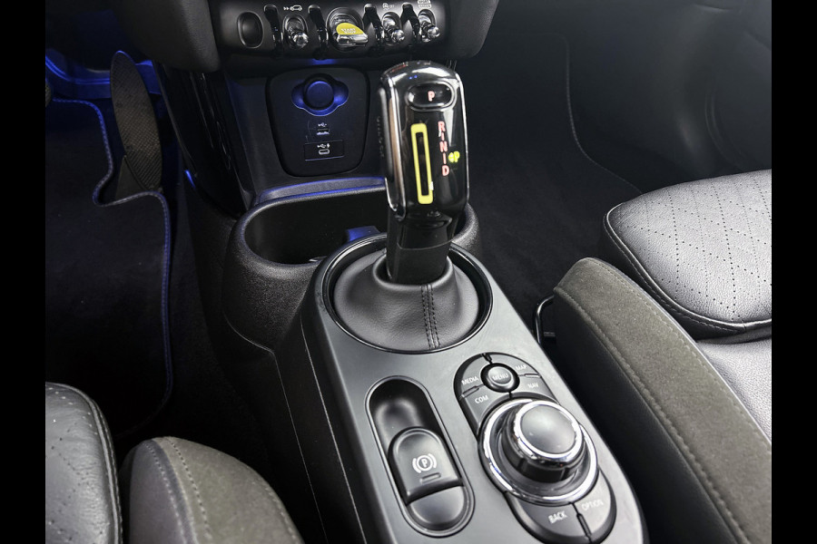 MINI Cooper SE Electric Yours 33 kWh (Dealer OnderH, Carplay, Navi Prof, Leder, Head-up, Parkeersensoren, Etc)