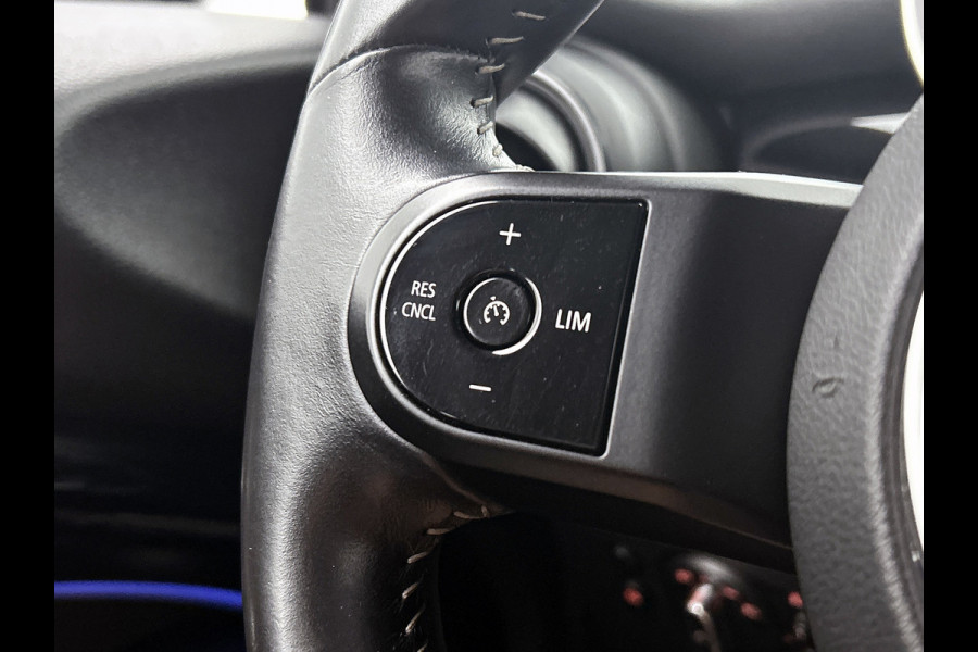 MINI Cooper SE Electric Yours 33 kWh (Dealer OnderH, Carplay, Navi Prof, Leder, Head-up, Parkeersensoren, Etc)