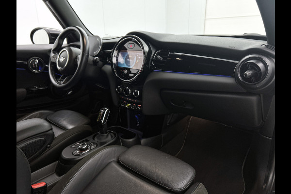 MINI Cooper SE Electric Yours 33 kWh (Dealer OnderH, Carplay, Navi Prof, Leder, Head-up, Parkeersensoren, Etc)