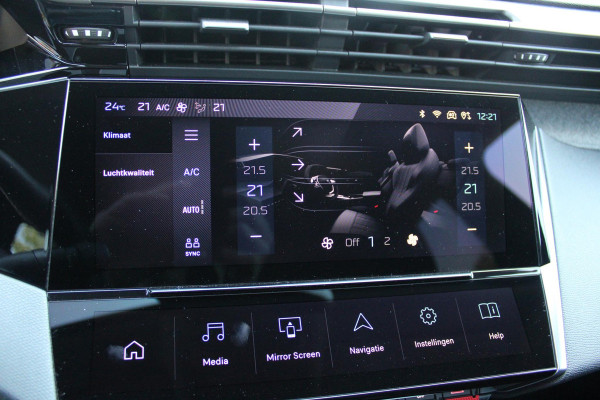 Peugeot 308 1.2 130PK AUTOMAAT ALLURE PACK BUSINESS | NAVIGATIE | DRAADLOZE APPLE CARPLAY/ANDROID AUTO | ACHTERUITRIJ CAMERA | KEYLESS ENTRY/START | LICHTMETALEN VELGEN 17" | DAB+ RADIO | ADAPTIVE CRUISE CONTROL | CLIMATE CONTROL |