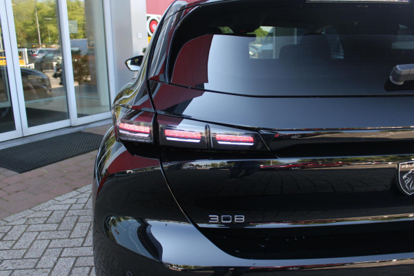 Peugeot 308 1.2 130PK AUTOMAAT ALLURE PACK BUSINESS | NAVIGATIE | DRAADLOZE APPLE CARPLAY/ANDROID AUTO | ACHTERUITRIJ CAMERA | KEYLESS ENTRY/START | LICHTMETALEN VELGEN 17" | DAB+ RADIO | ADAPTIVE CRUISE CONTROL | CLIMATE CONTROL |